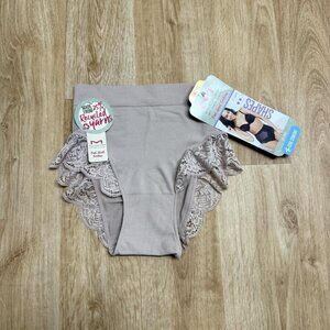 MAIDENFORM SHAPEWEAR LACE BRIEF FIRM SIZE S NEUTRAL SEAMLESS TAGLESS NEW